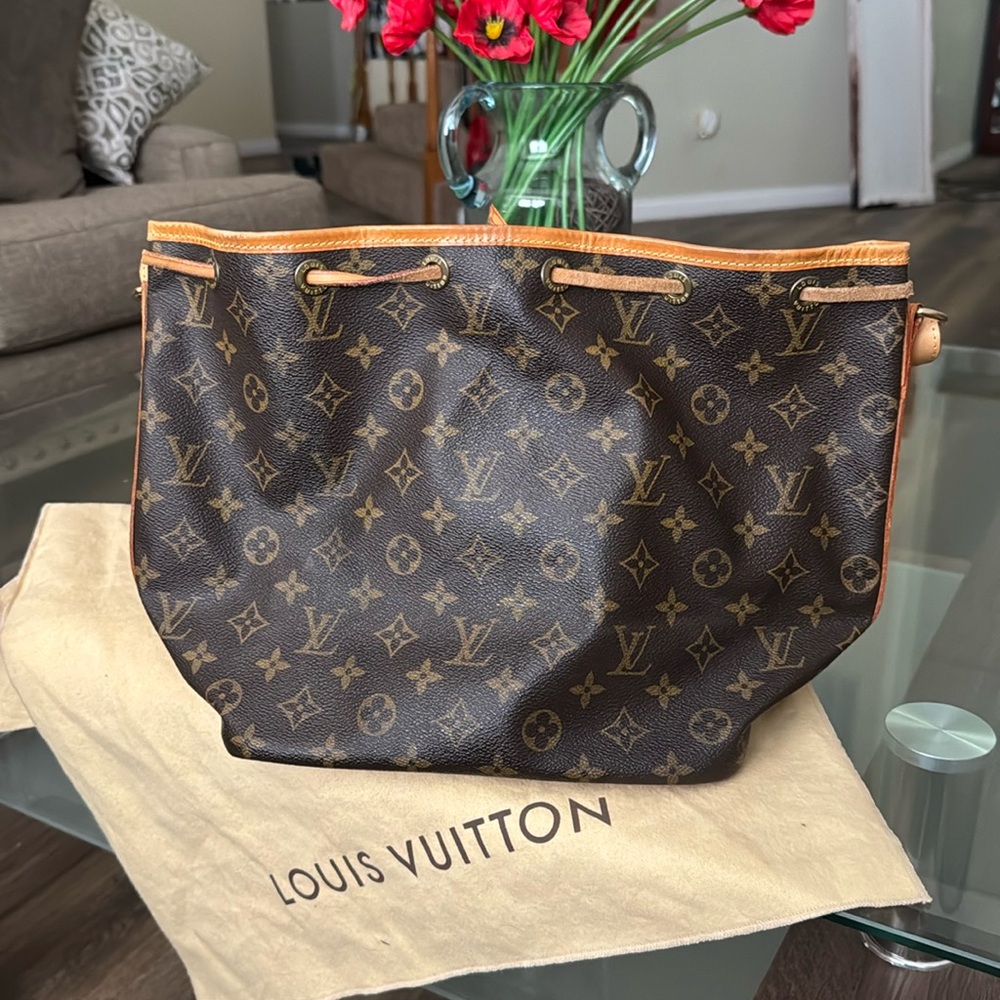 Authentic Louis Vuitton Petite Noe Bag Vintage